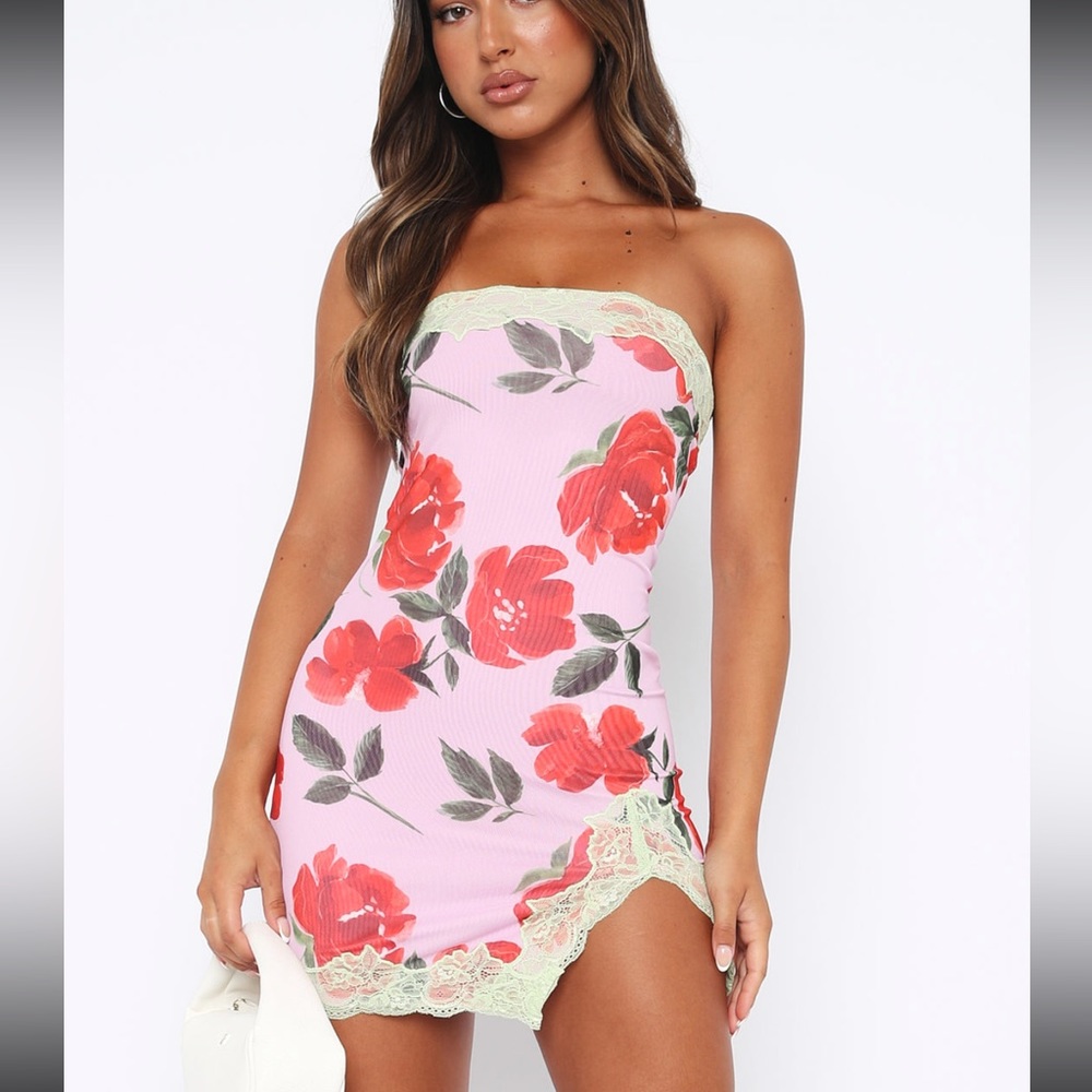 White fox boutique loving yourself strapless mini dress light pink !